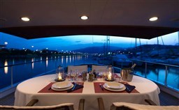 gentleman yacht Cruise 2