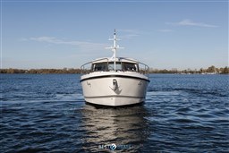 Linssen-40SLSedanWit-Bestboats-6.jpg