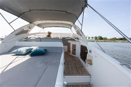 Princes-V42-Bestboats-18.jpg