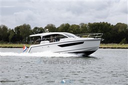Sealine-C330-Bestboats-8.jpg
