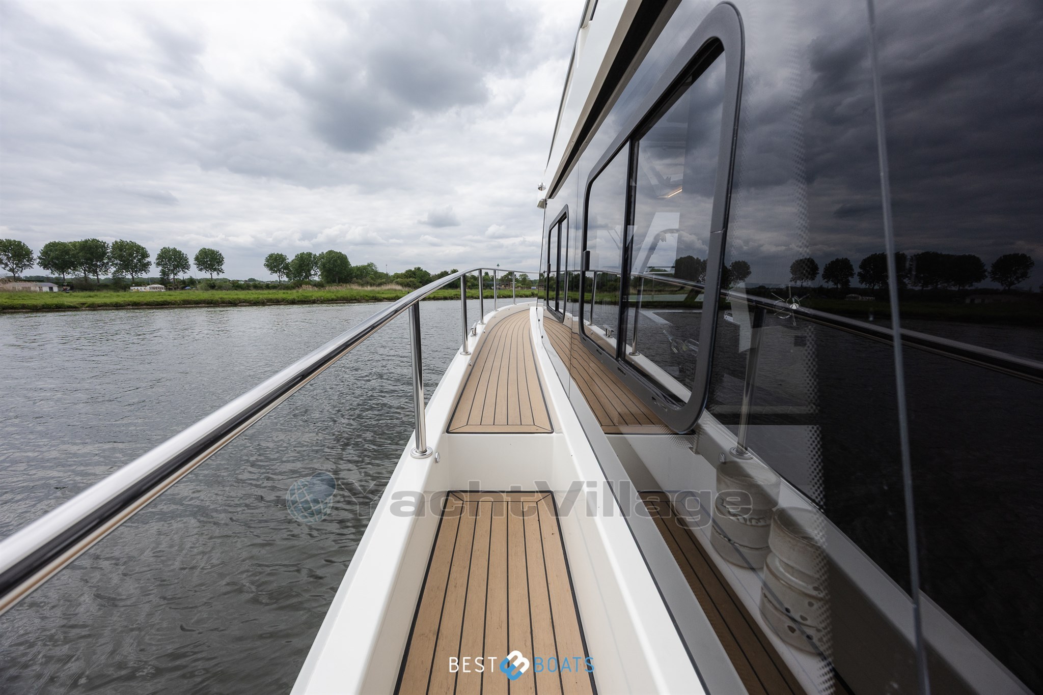 Cobra-Futura37-Bestboats-11