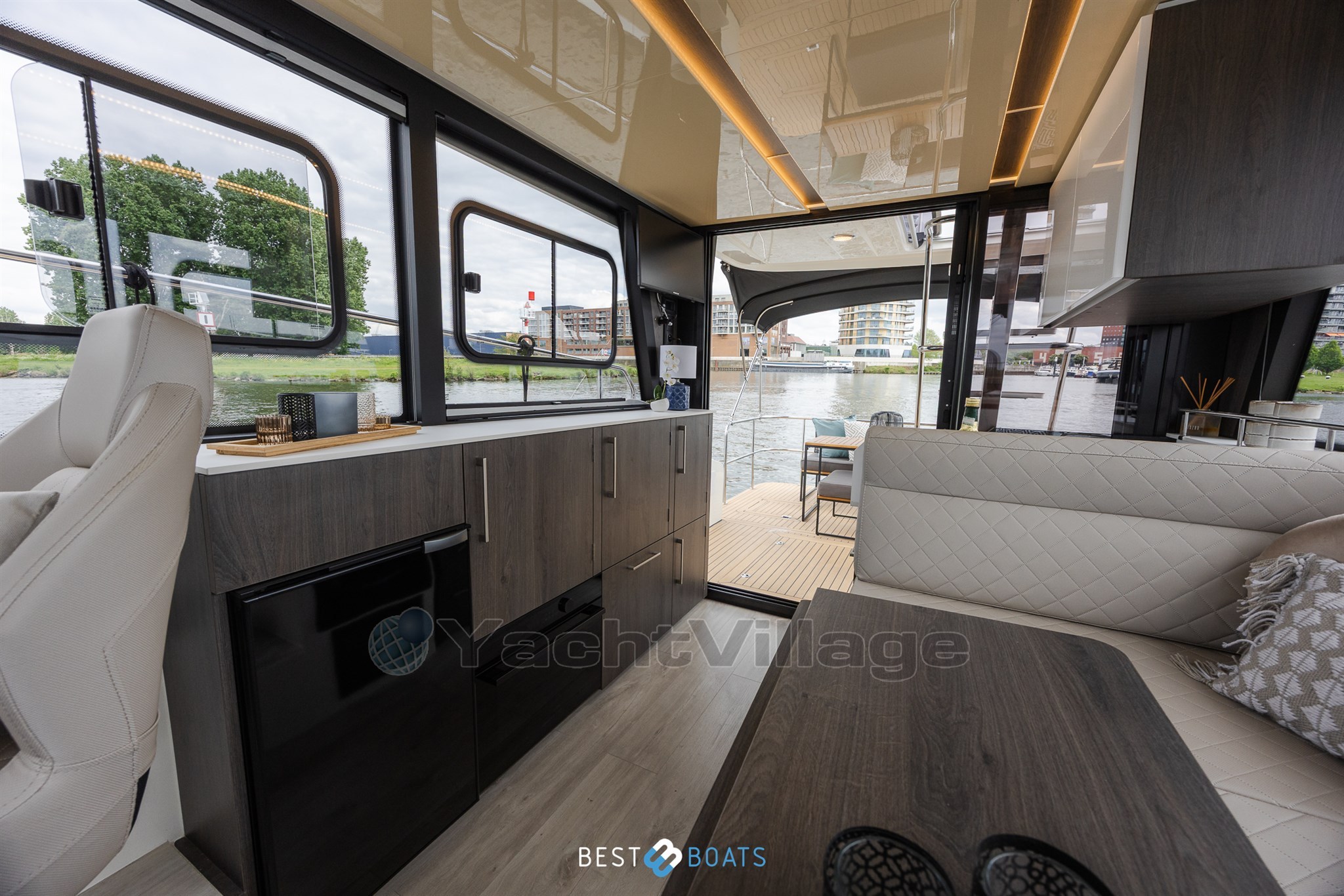Cobra-Futura37-Bestboats-30