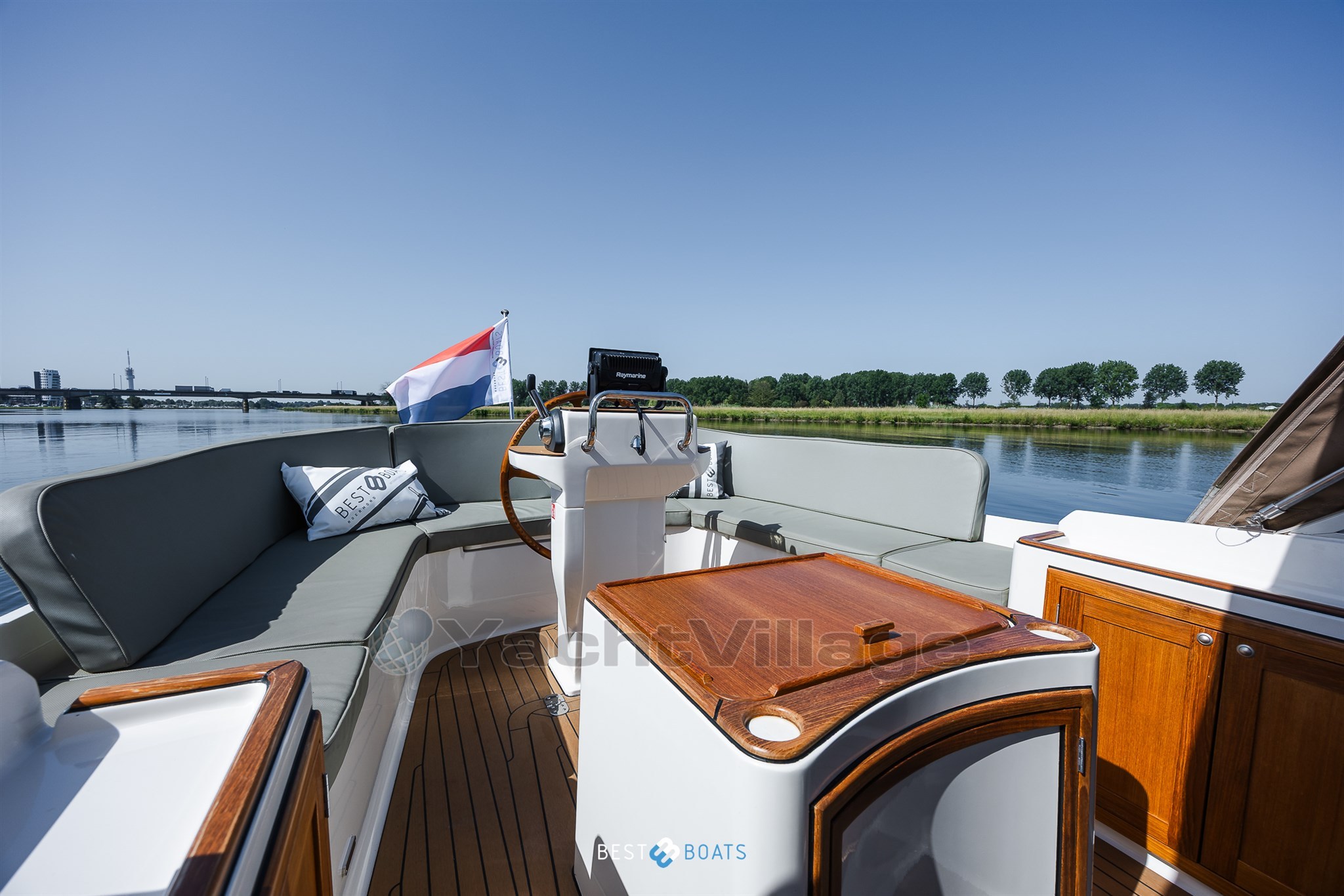 Intercruiser 27-24
