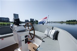 Intercruiser 27-17