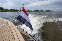 RhapsodyTender-Bestboats-11