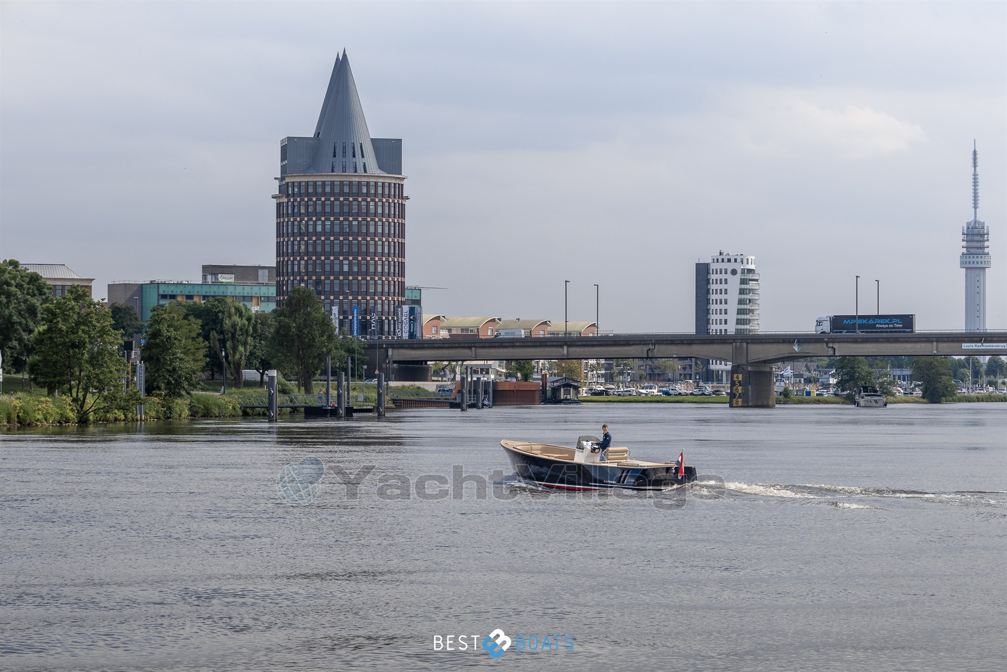 RhapsodyTender-Bestboats-10