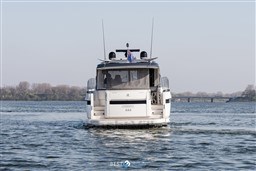 Riviera-4600Sport-Bestboats-3.jpg