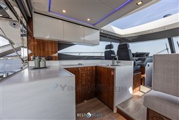 Riviera-4600Sport-Bestboats-31.jpg