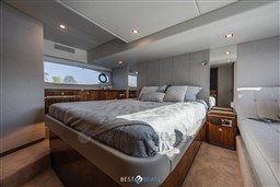 Riviera-4600Sport-Bestboats-60.jpg