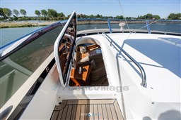 Sunseeker Manhattan 64-32