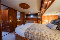Sunseeker Manhattan 64-78