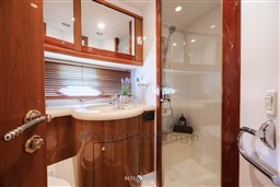 Sunseeker Manhattan 64-61