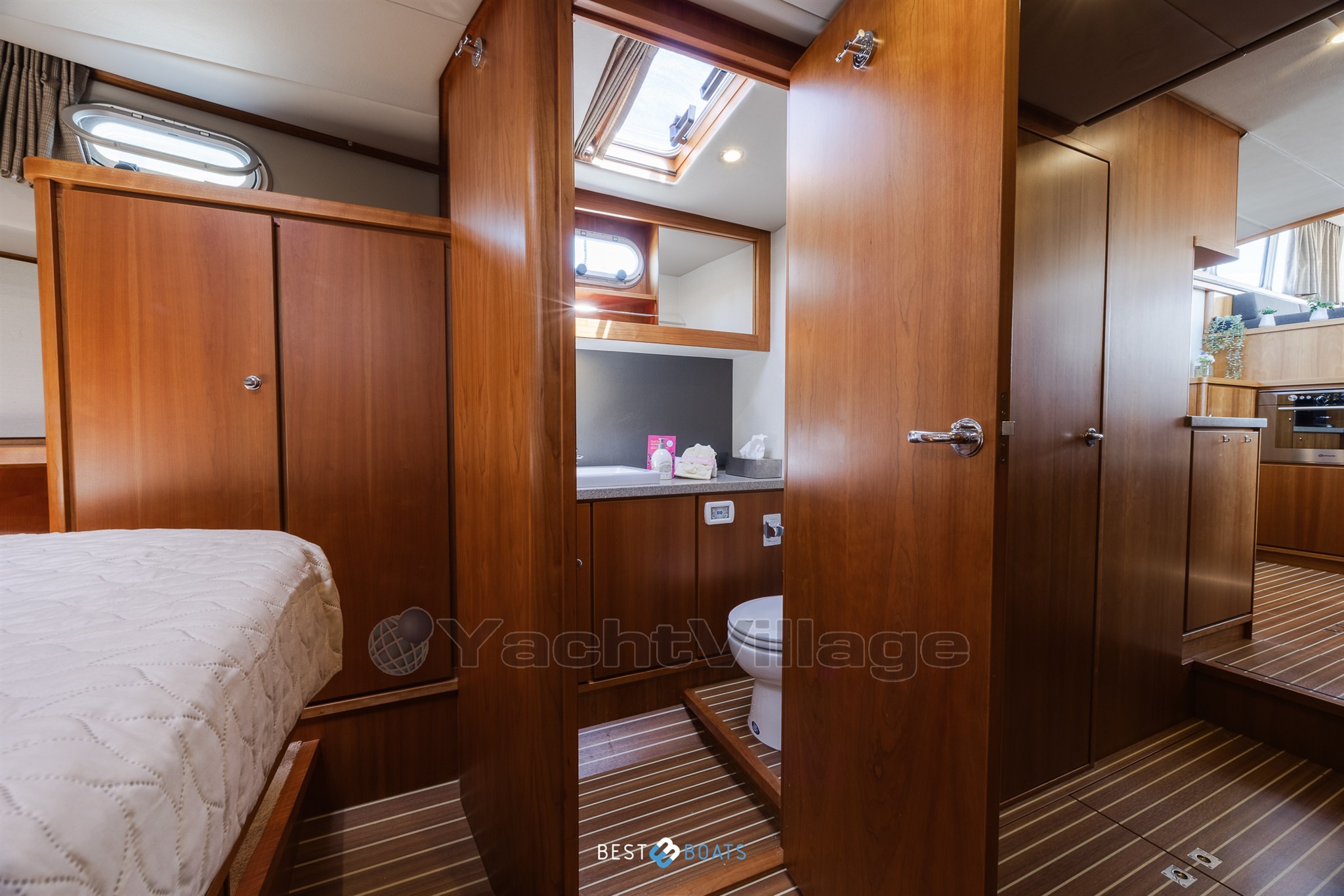Linssen GS 470 Wheelhouse-47