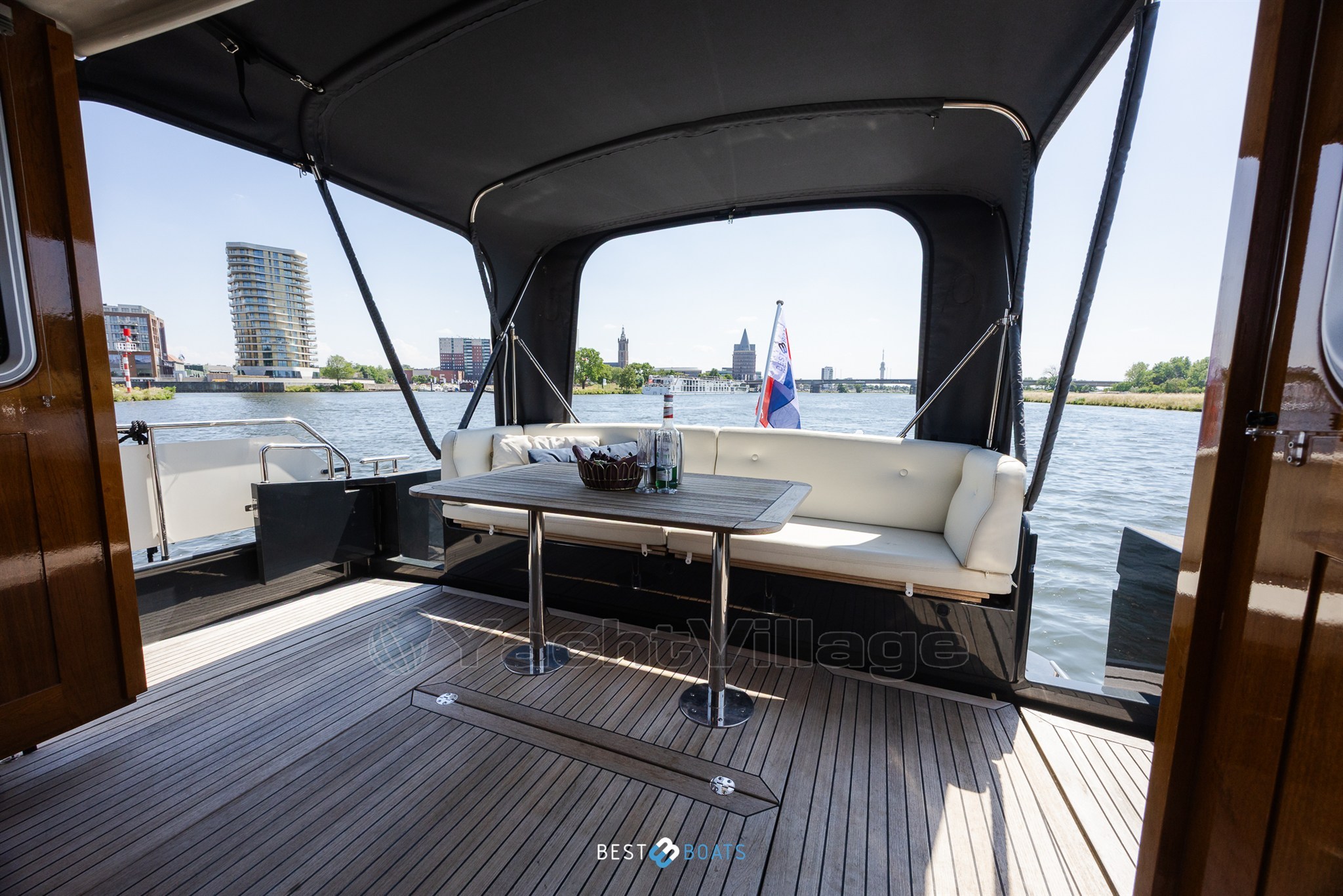 Linssen GS 470 Wheelhouse-15