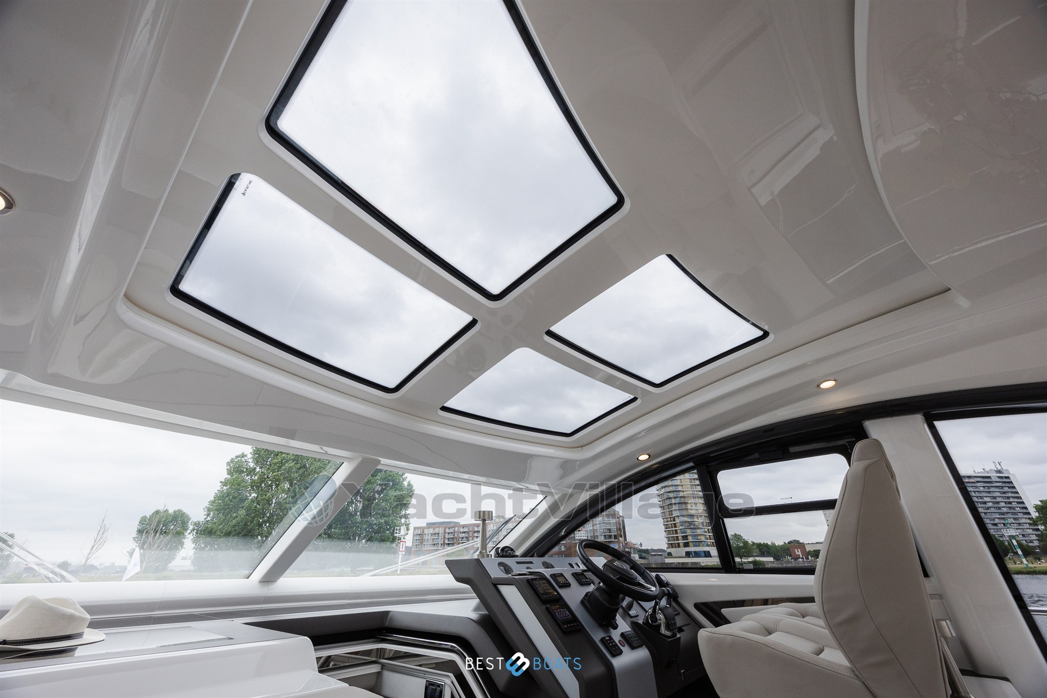 Fairline 53 Targa-28
