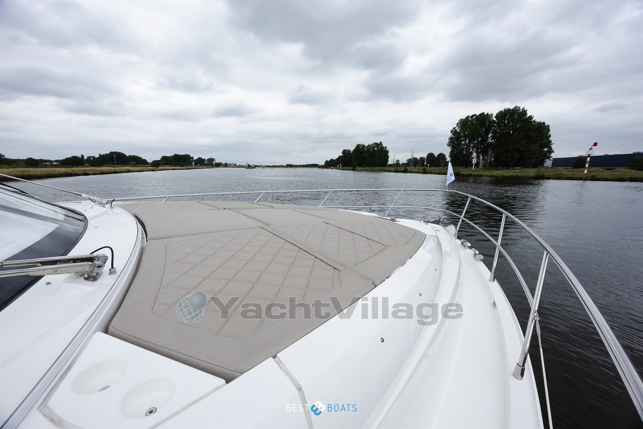 Fairline 53 Targa-9