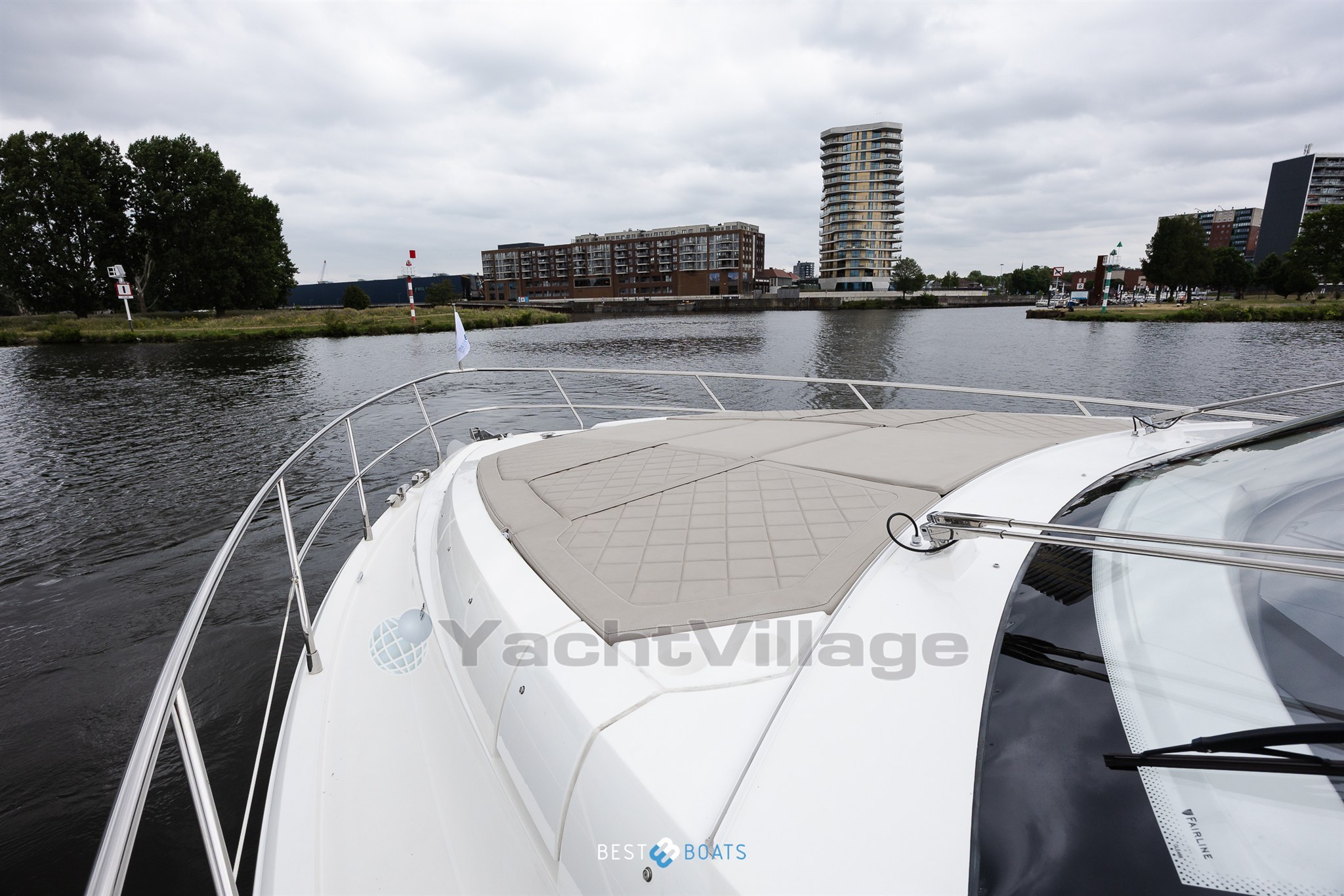 Fairline 53 Targa-11