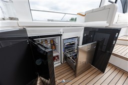 Fairline 53 Targa-21