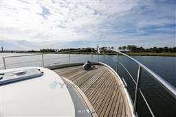 Linssen GS 40.9-9