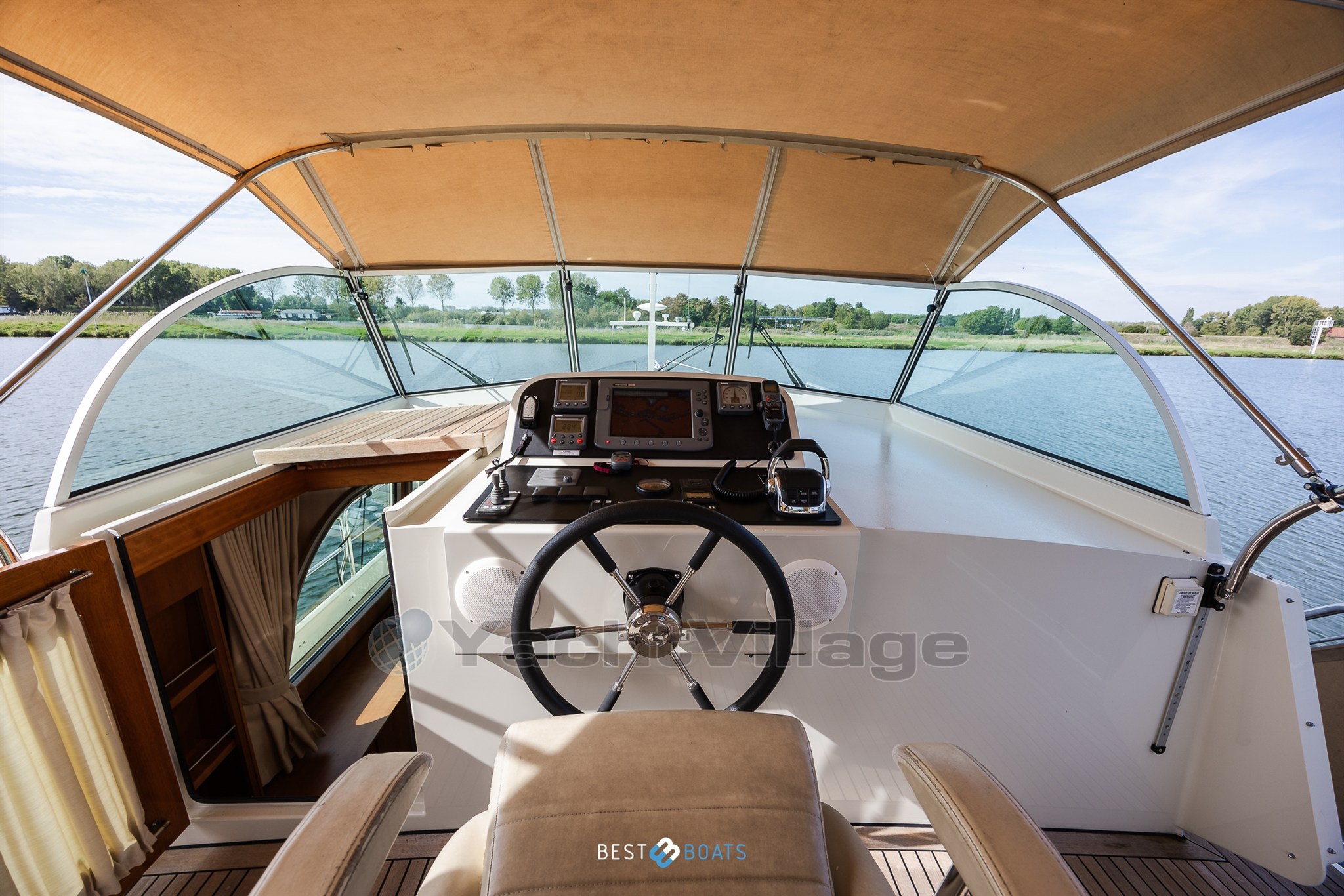 Linssen GS 40.9-16