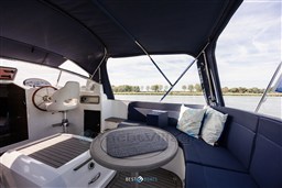 Antaris Seventy7 Cabin-16