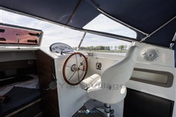 Antaris Seventy7 Cabin-18