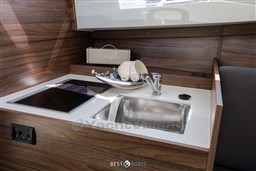Antaris-Seventy7Cabin-Bestboats-28