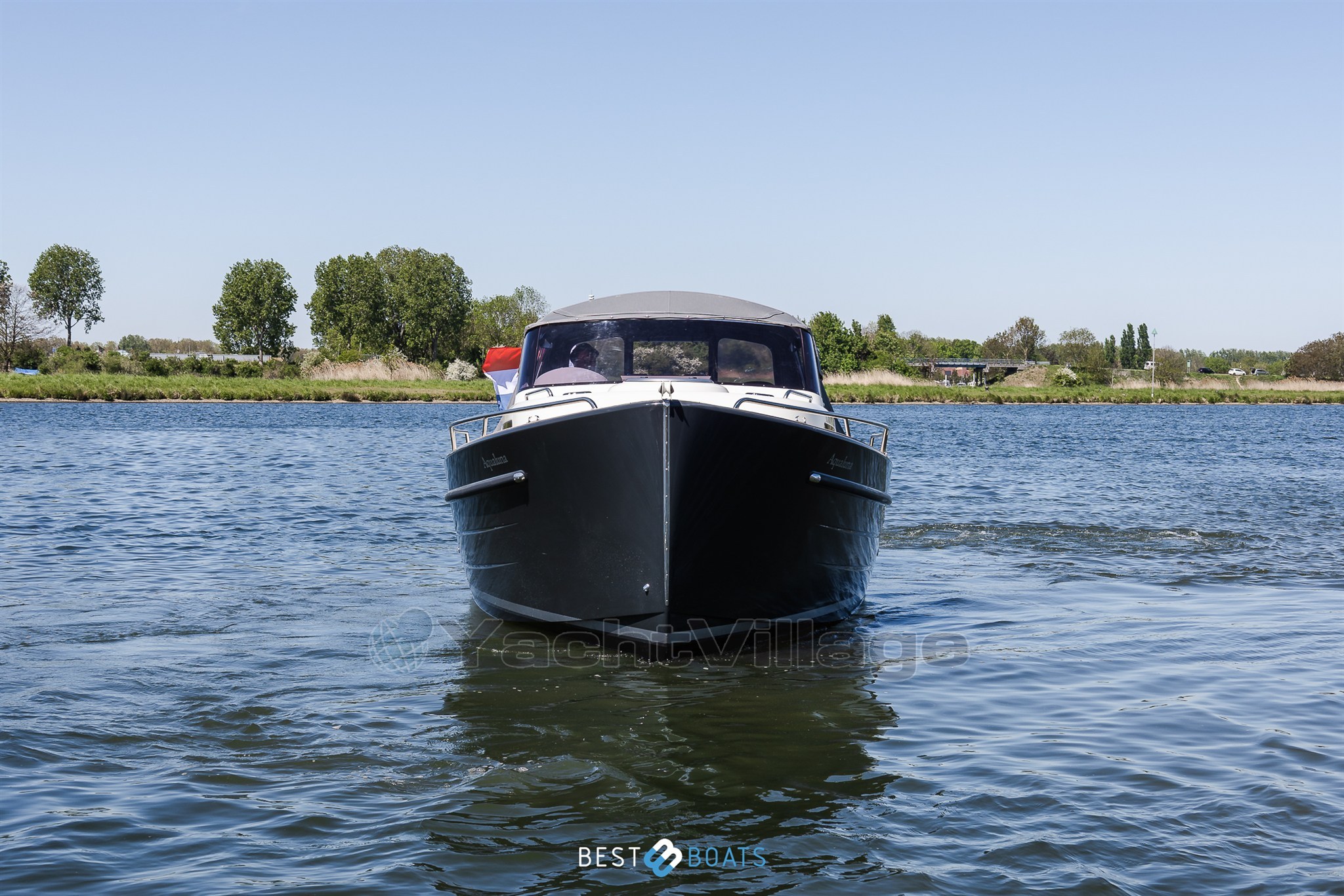 Antaris-Seventy7Cabin-Bestboats-6