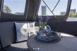 Antaris-Seventy7Cabin-Bestboats-13