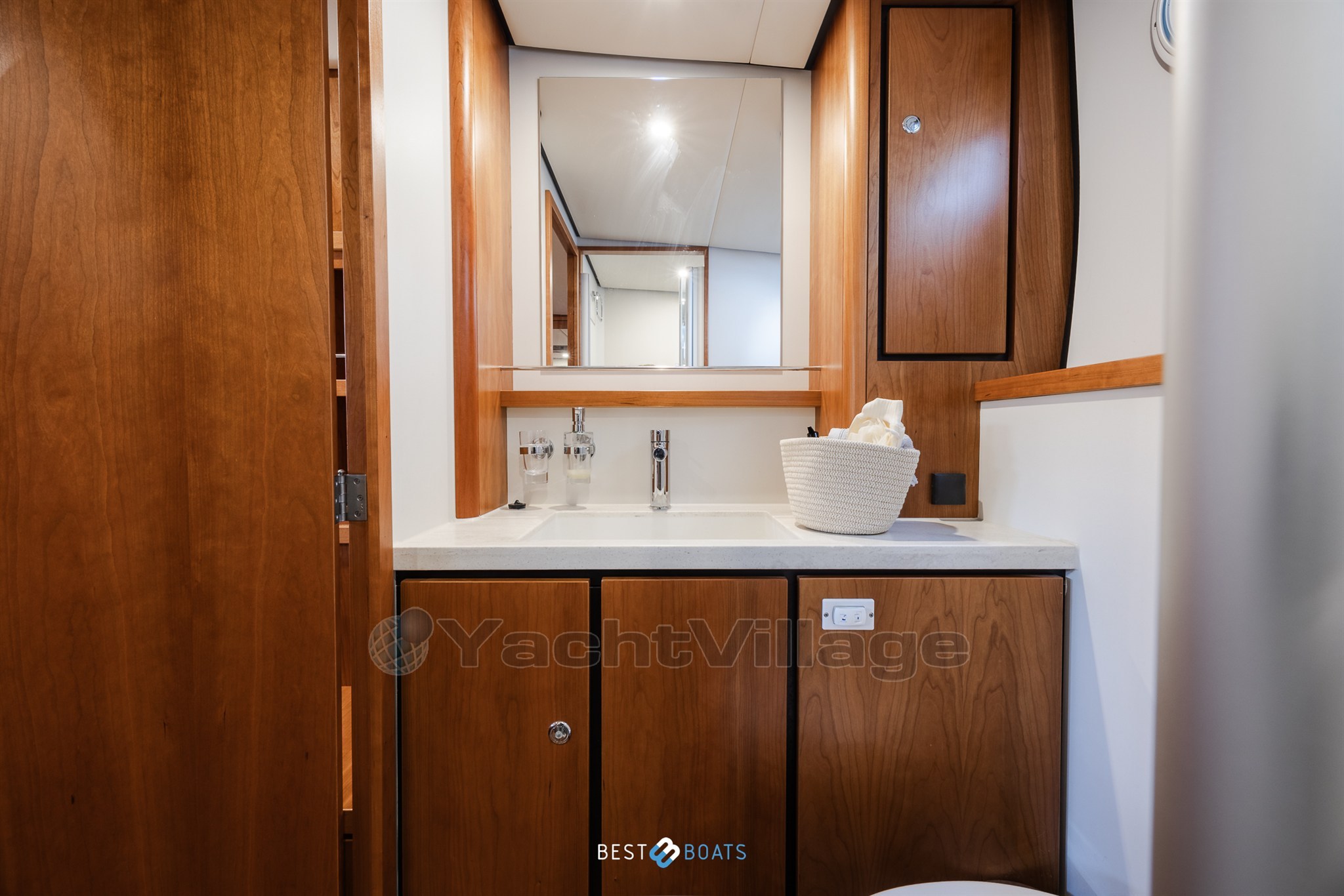 Linssen GS 40.0-56