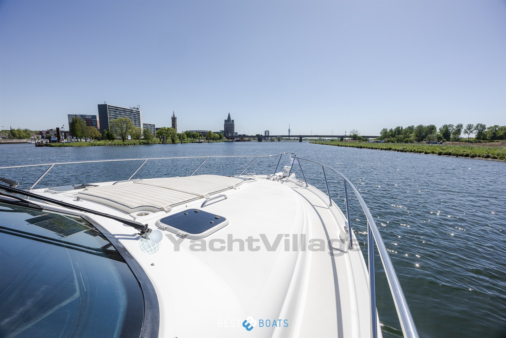 Tiara-4300Savron-Bestboats-9