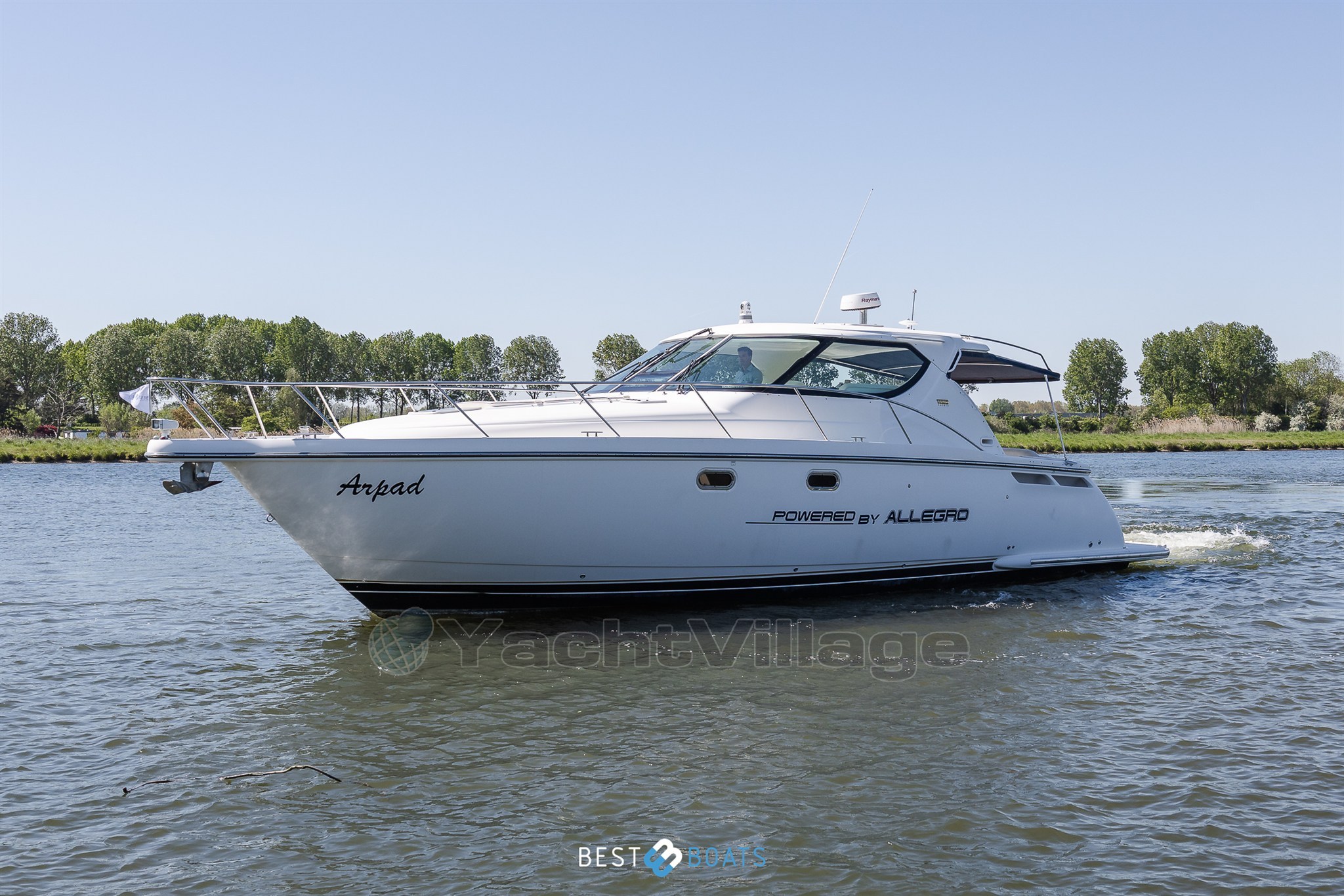 Tiara-4300Savron-Bestboats-5