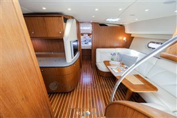 Tiara-4300Savron-Bestboats-22