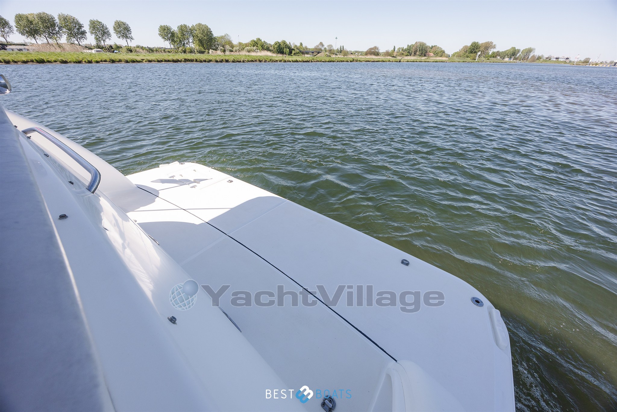 Tiara-4300Savron-Bestboats-14