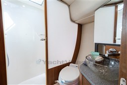 Tiara-4300Savron-Bestboats-38
