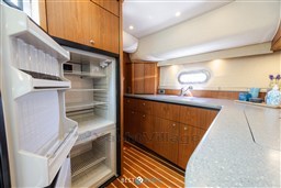 Tiara-4300Savron-Bestboats-29