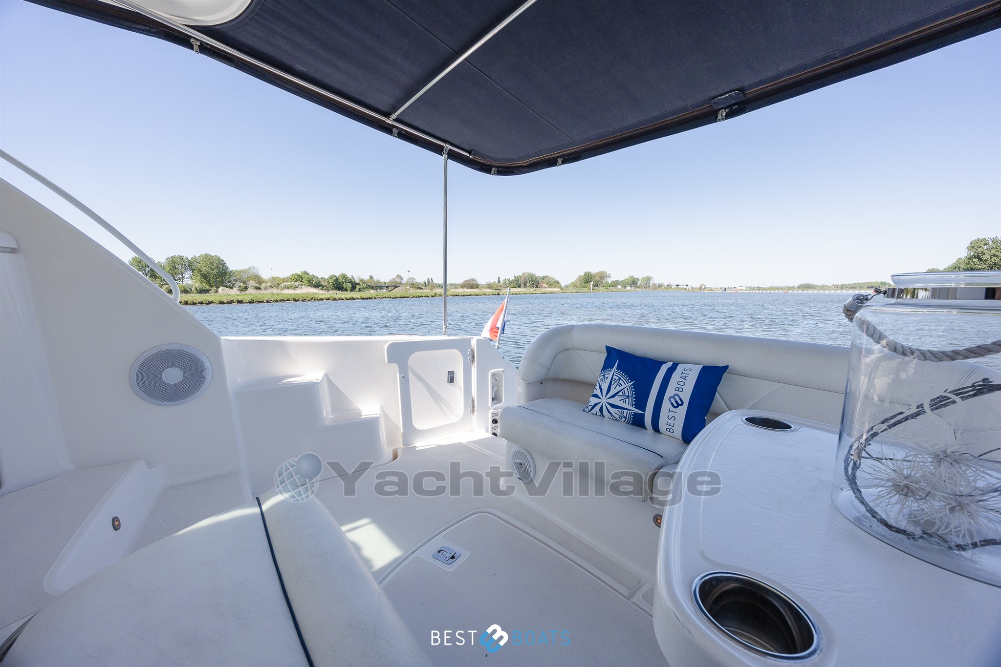 Tiara-4300Savron-Bestboats-12