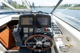 Tiara-4300Savron-Bestboats-21