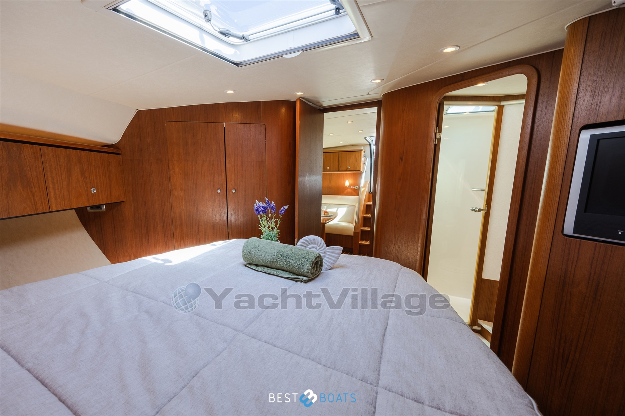 Tiara-4300Savron-Bestboats-34