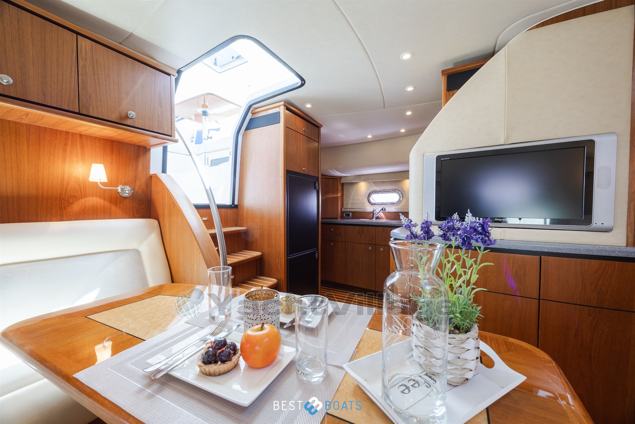 Tiara-4300Savron-Bestboats-25