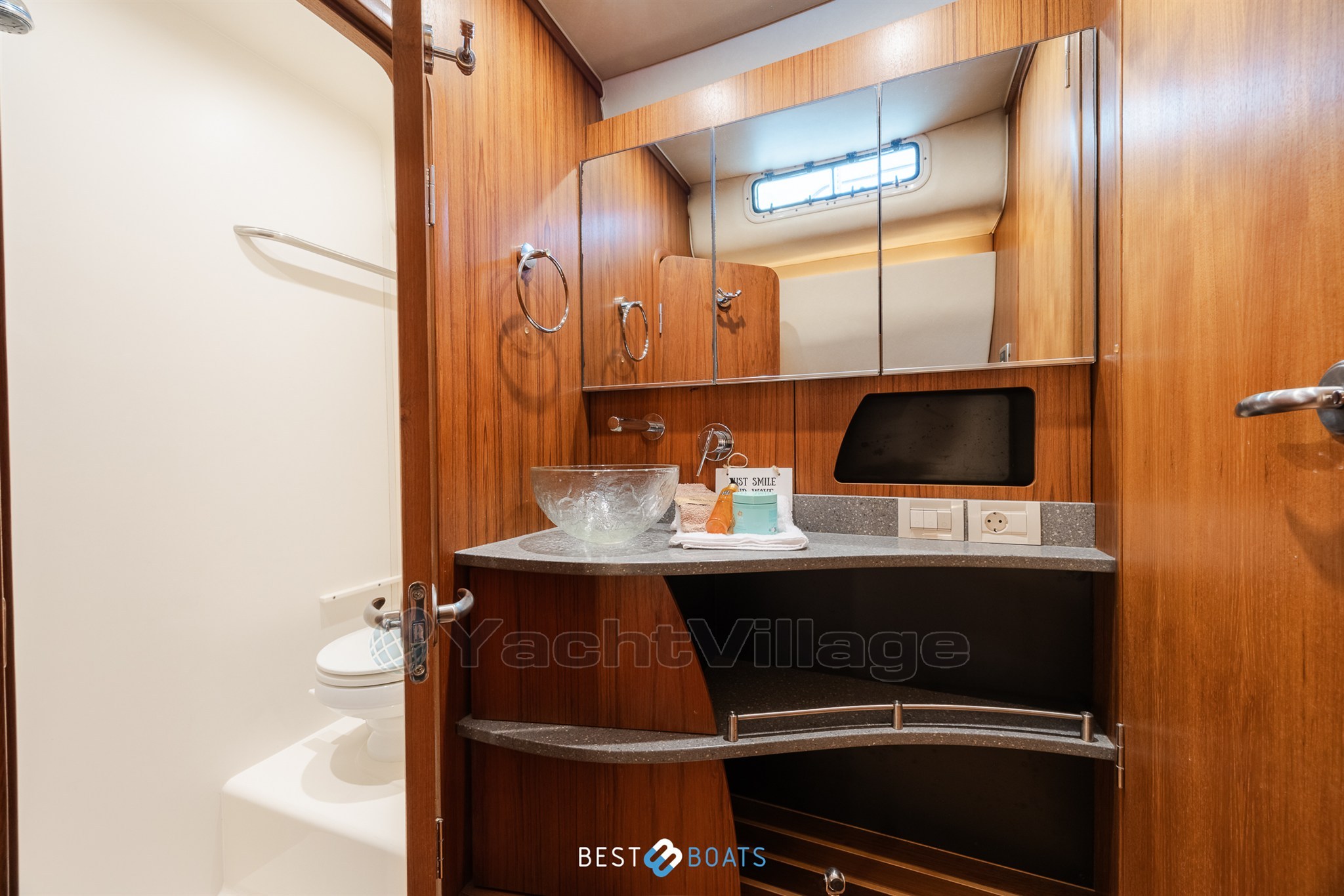 Tiara-4300Savron-Bestboats-48