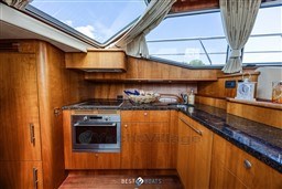 VanDerHoven-1600-Bestboats-31.jpg