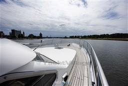 VanDerHoven-1600-Bestboats-9.jpg