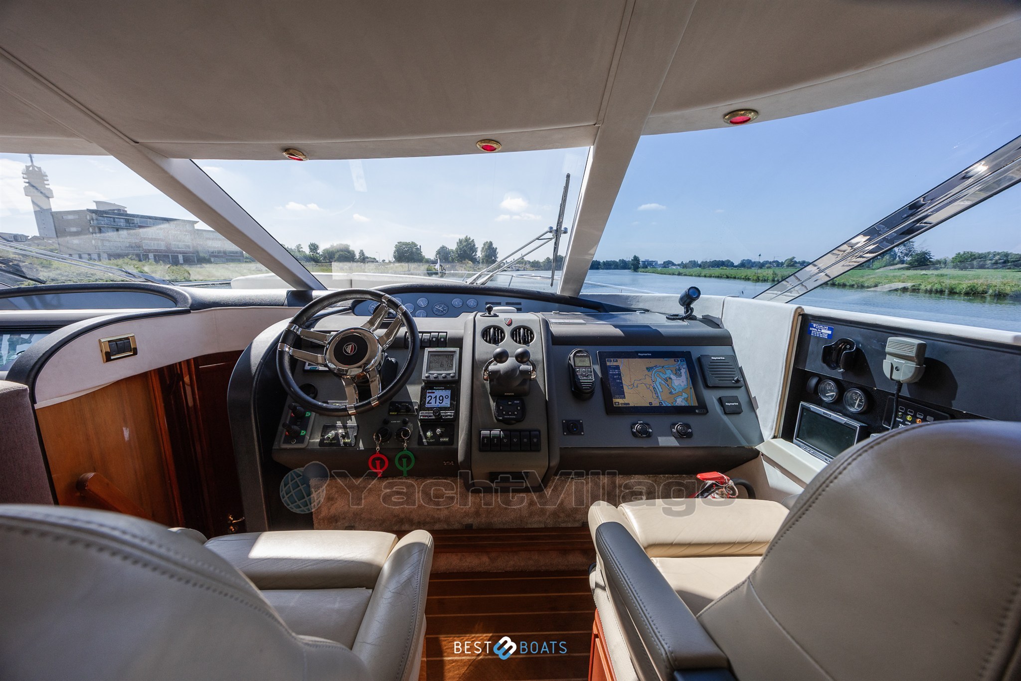 Fairline Squadron 58-58