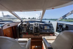 Fairline Squadron 58-58