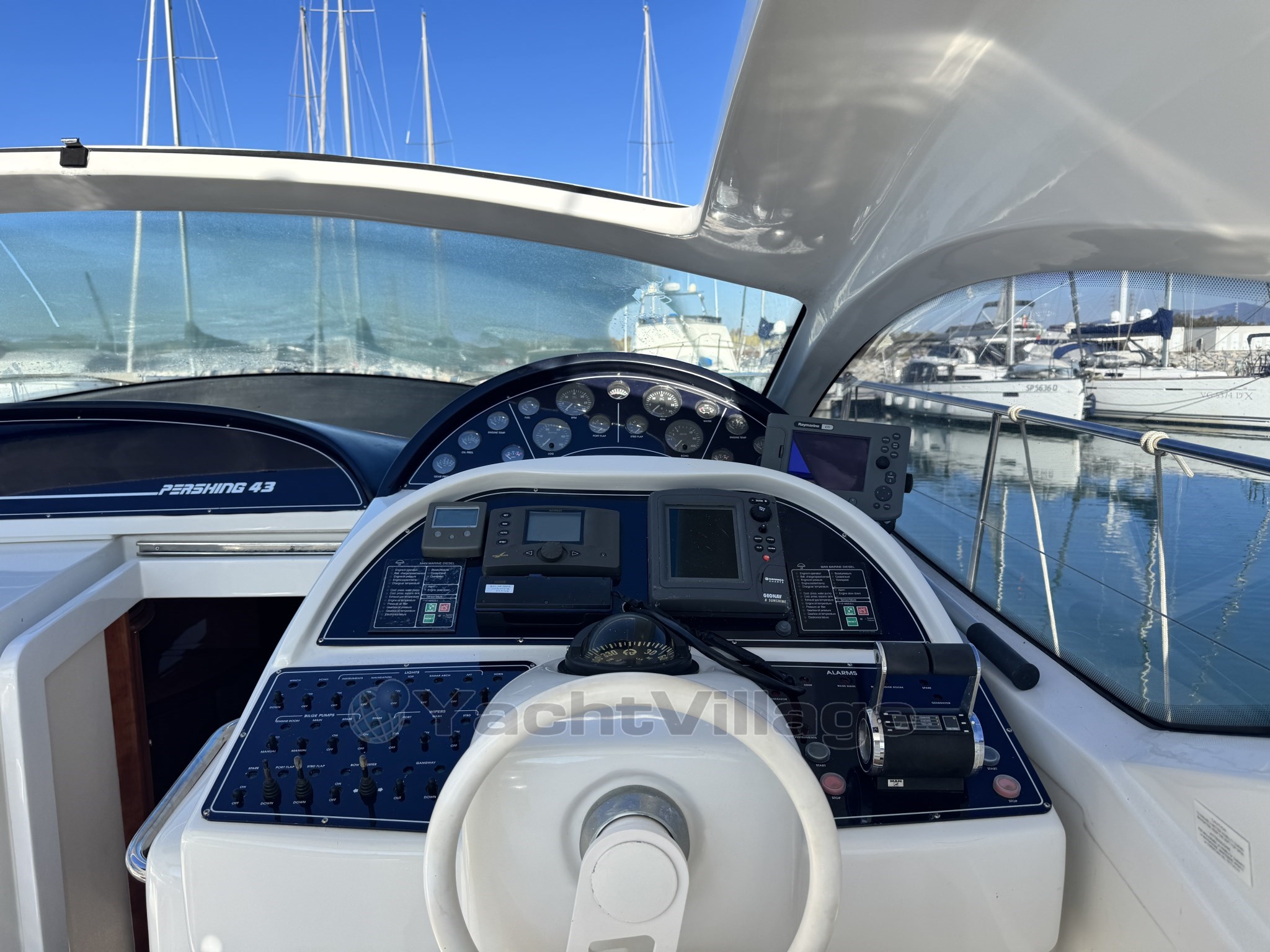 Pershing 43 - 12.JPG