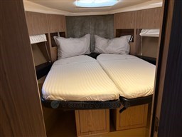 81d10091-815e-f124-b333-646e53807382.2048