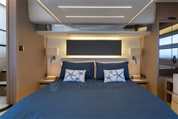 BARCA - CAMERA ARMATORIALE 1