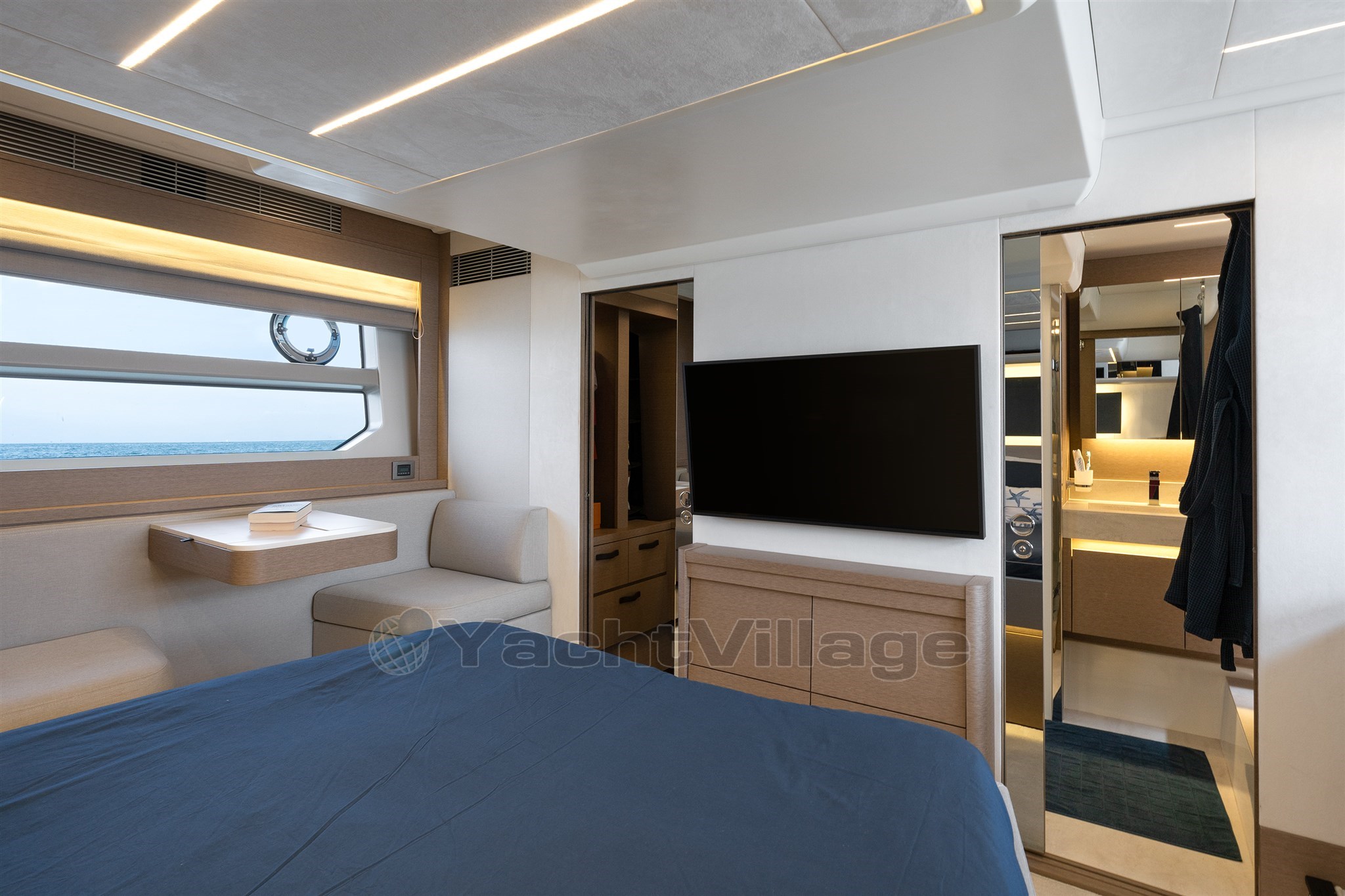 BARCA - CAMERA ARMATORIALE 2