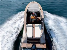 Foto_Lylibaeum_Yacht_Levanzo_25_07.jpg